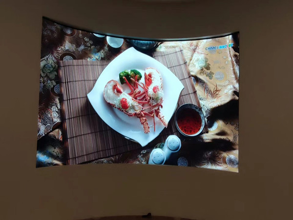 临朐室内P2.5弧形LED屏